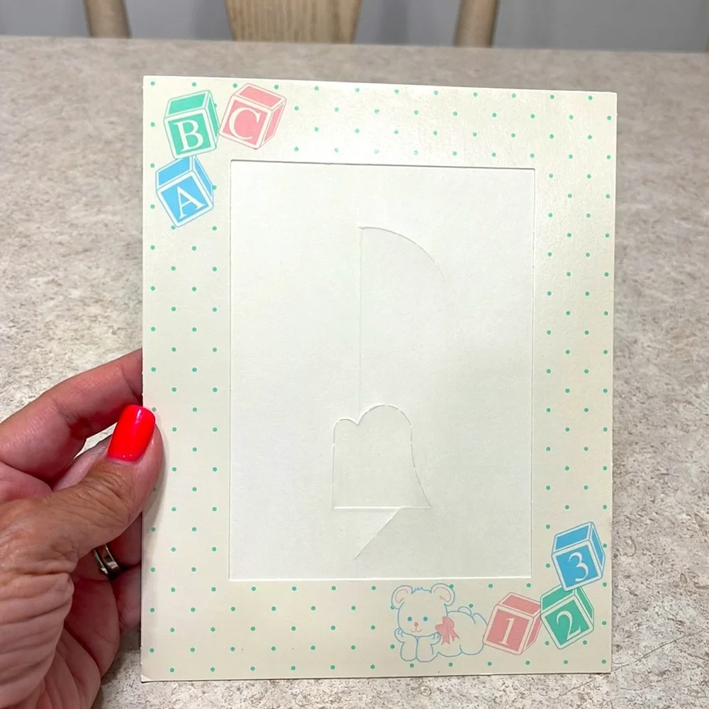 VINTAGE 16 BABY ANNOUNCEMENTS & 1 PAPER FRAME 6 x 7.5 BABY BLOCK DESIGN ON CARDS